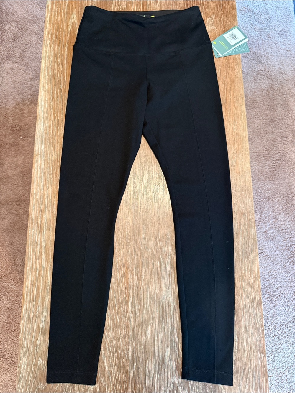 NWT Lyssé Signature Center Seam Ponte Leggings Black Size M Style 1519